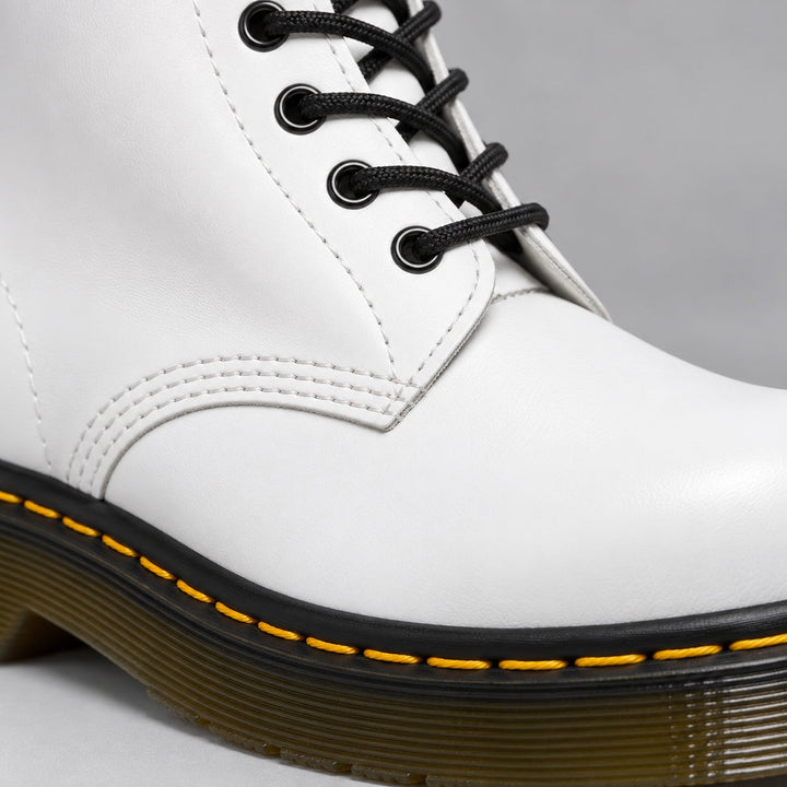 BERNADETTE™ | CLASSIC LACE-UP ANKLE BOOTS