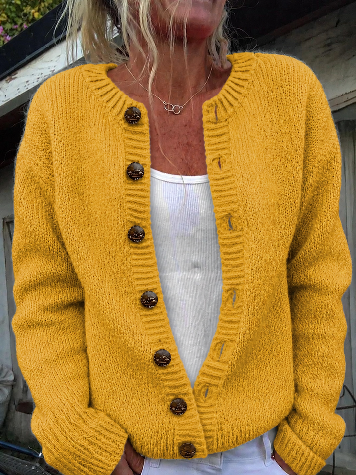 DOROTHEA™ | VINTAGE V-NECK BUTTON-FRONT KNIT CARDIGAN